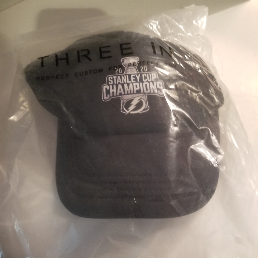 Tampa Bay Lightening 2020 Stanley Cup Championship Baseball Cap New Youth Size